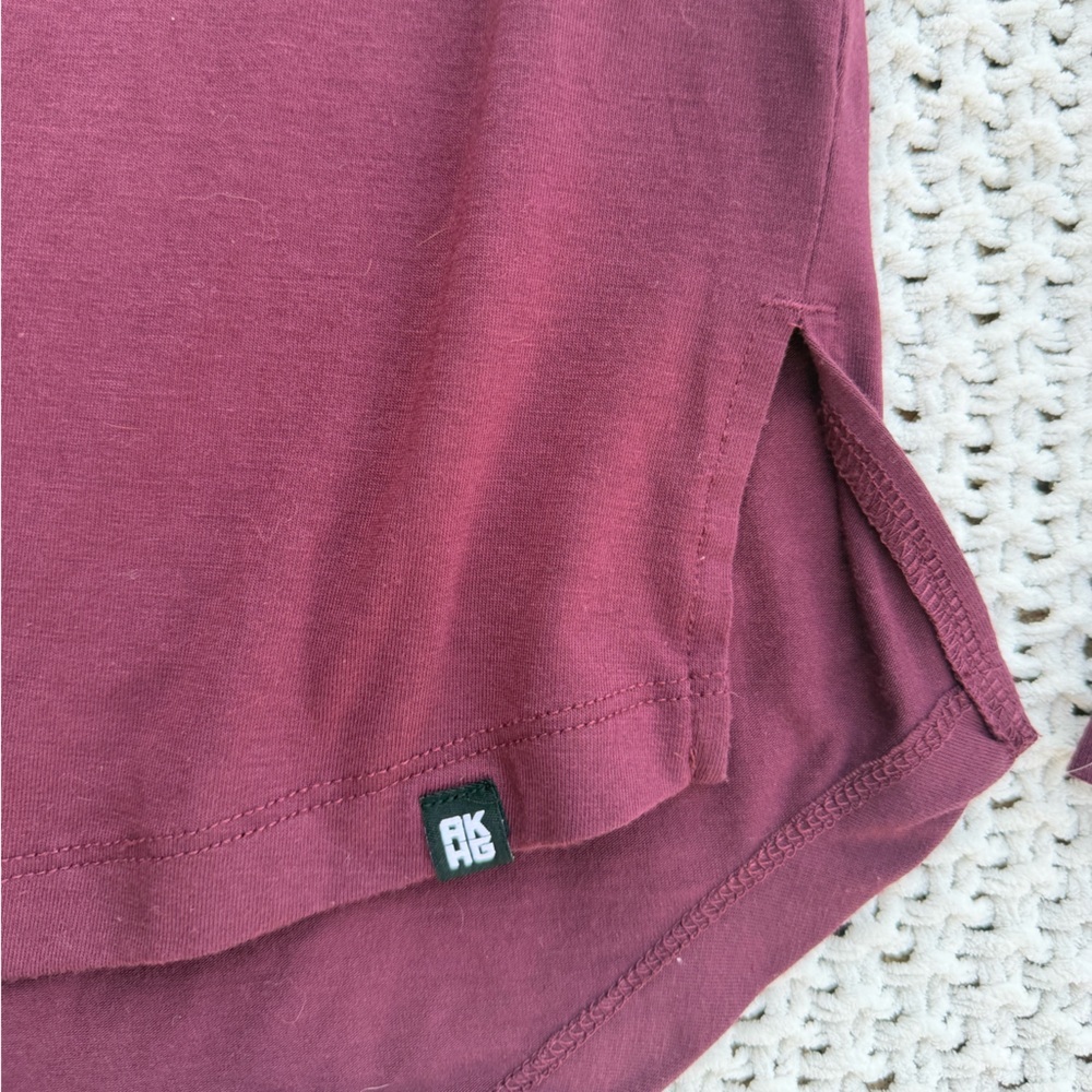 Alaskan Hardgear by Duluth Trading Co Burgundy Long Sleeve Women's Tee Size L - Picture 3 of 5